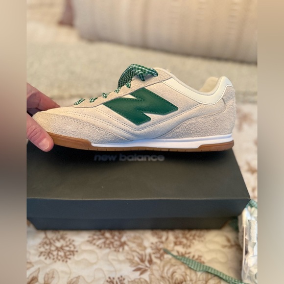 NIB New Balance RC42 Sneakers with Anthro Novelty Laces - Picture 10 of 16